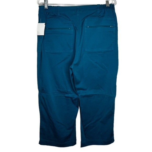 Chico's Cropped Pants nwt‎ - Picture 3 of 5